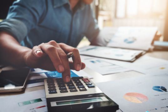 Lao động & bảo hiểm, thuế thu nhập cá nhân