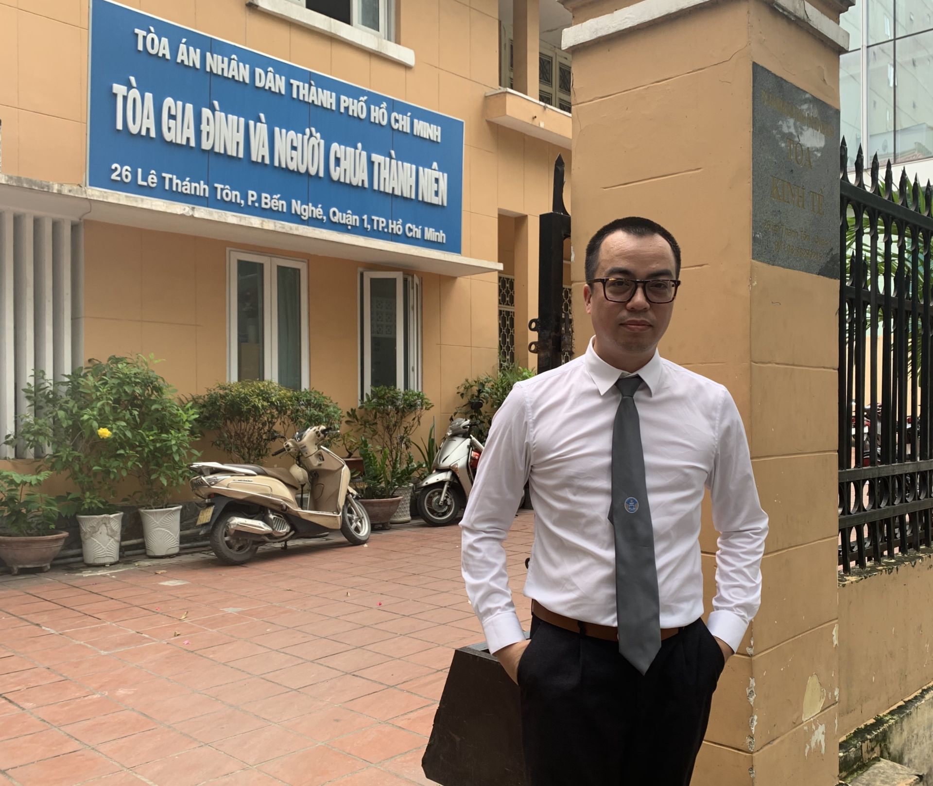 LUẬT SƯ PHÁP LUẬT DÂN SỰ