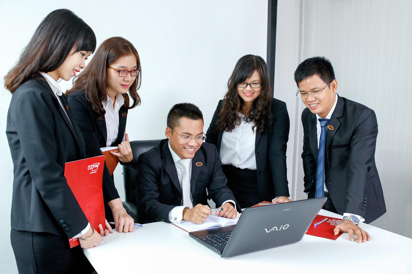 Luật sư Tư vấn Doanh nghiệp